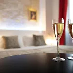 Hotel Le Clos De Notre Dame Parigi